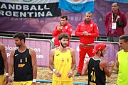 Deutsch: Beachhandball bei den Olympischen Jugendspielen 2018; Tag 6, 12. Oktober 2018; Jungen, Hauptrundenspiel – Spanien-Portugal 2:1 English: Beach handball at the 2018 Summer Youth Olympics at 12 October 2018 – Boys Main Round – Spain-Portugal 2:1