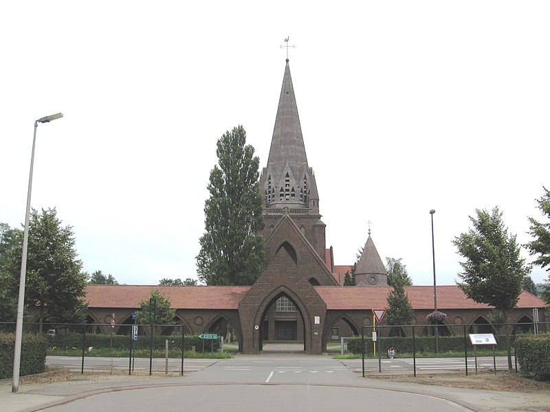 File:Beringen-Mijn - Sint-Theodarduskerk1.jpg