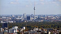 Berlin Skyline Fernsehturm 02.jpg