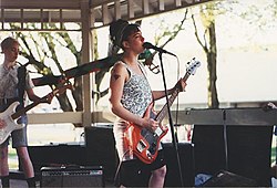 ביקיני קיל בהופעה, 1991