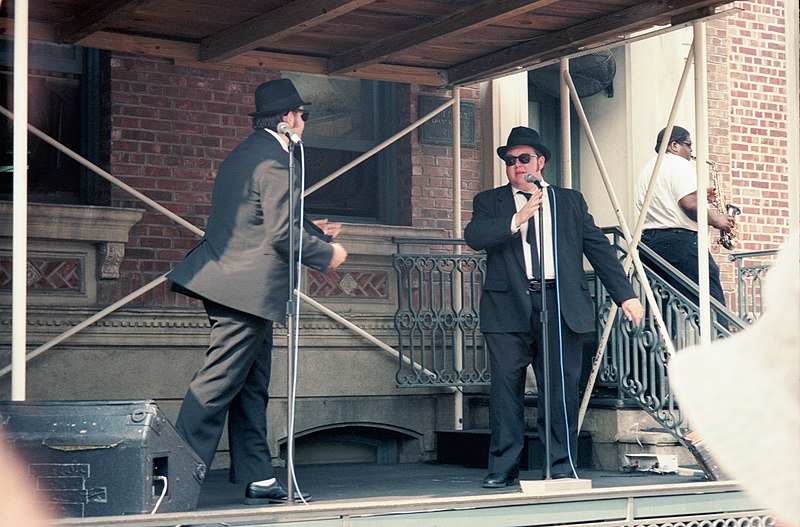 File:Blues Brothers Show at Universal Studios.jpg