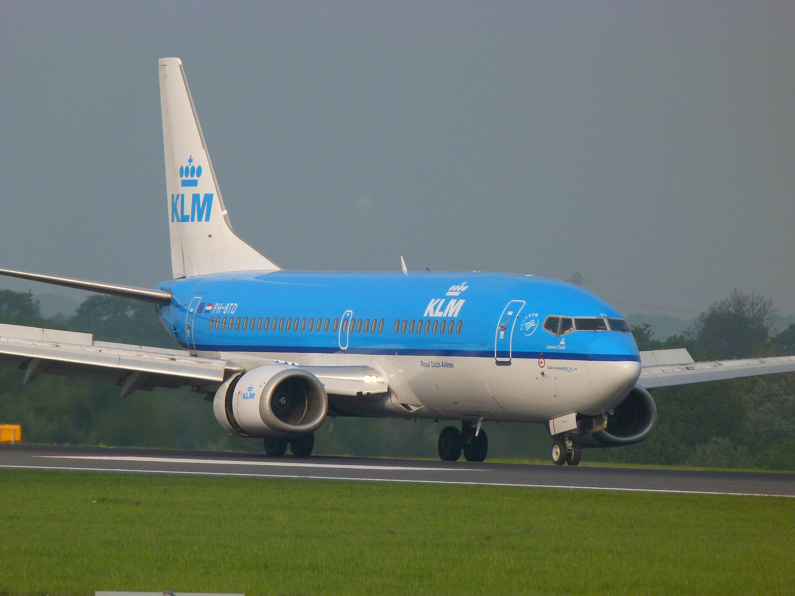 File:Boeing 737-300 (KLM) (5669754719).jpg - Wikimedia Commons