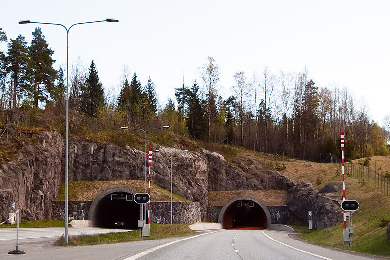 File:Brekketunnelen nord E18.jpg