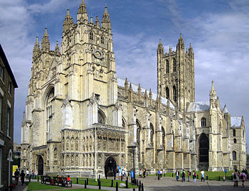 Fachada suroeste de la catedral de Canterbury