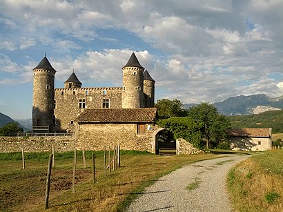 Comment aller à Chateau De Bon Repos en transport en commun - A propos de cet endroit