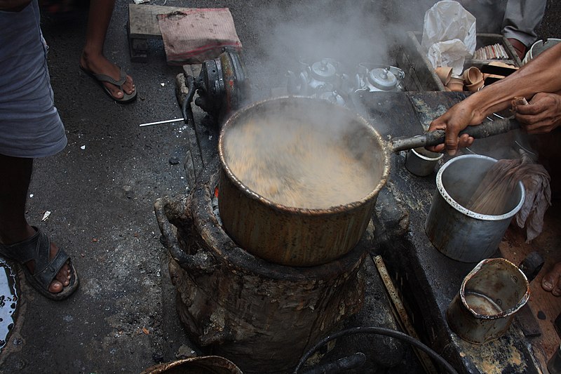 File:ChaiPotKolkata.JPG