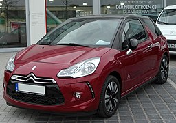 Vue avant de la Citroën DS3