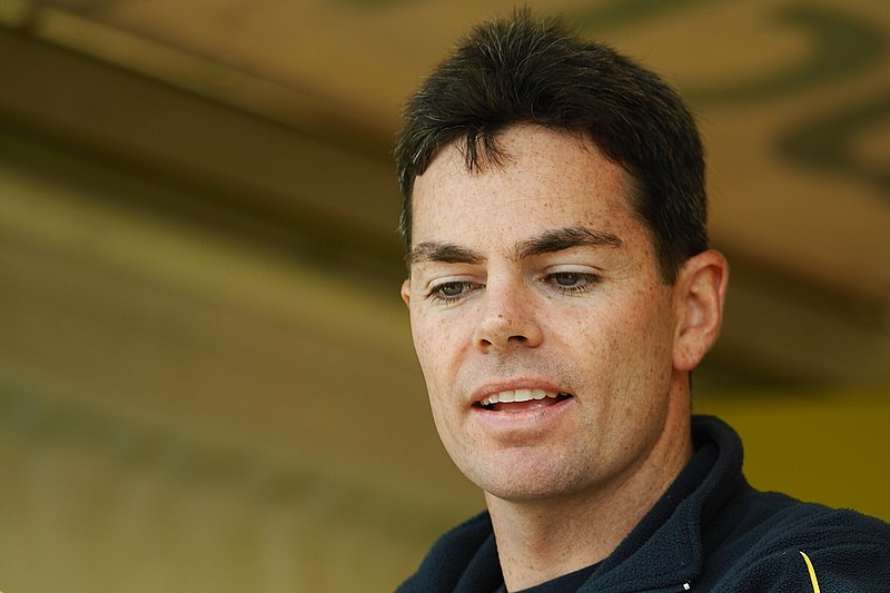 File:Craig Lowndes 2006 australian grand prix melbourne.jpg