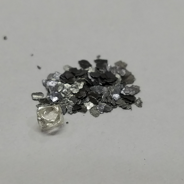 File:Diamond graphite.png