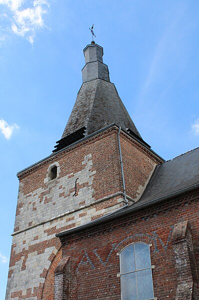 File:Dohis Eglise 13.jpg