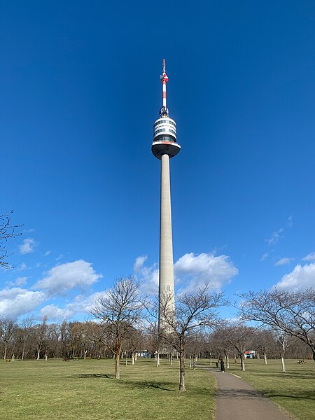 File:Donaupark 12 März 2021 11 17 14 021000.jpeg