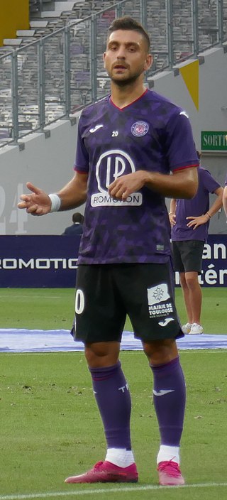 <span class="mw-page-title-main">Efthymis Koulouris</span> Greek footballer (born 1996)