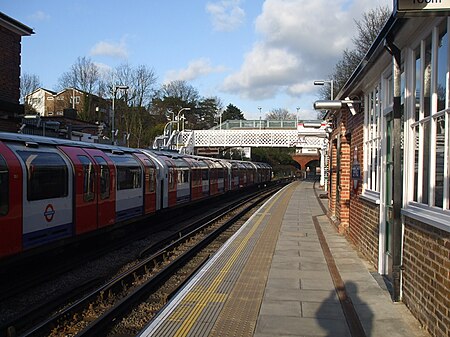 Epping station look north2.JPG