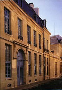 Façades du Musée de la chasse et de la nature.jpg