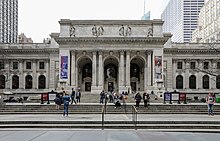 The Stephen A. Schwarzman Headquarters Building of the New York Public Library, at 5th Avenue and 42nd Street Facade of the New York Public Library Main Branch 2.jpg