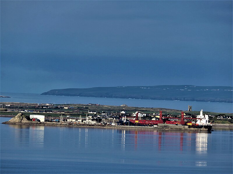 File:Fenit Harbour 3346, Tralee Bay, Co. Kerry, Ireland.jpg