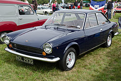 Fiat 124 Sport Coupe (1969) (10275735714).jpg