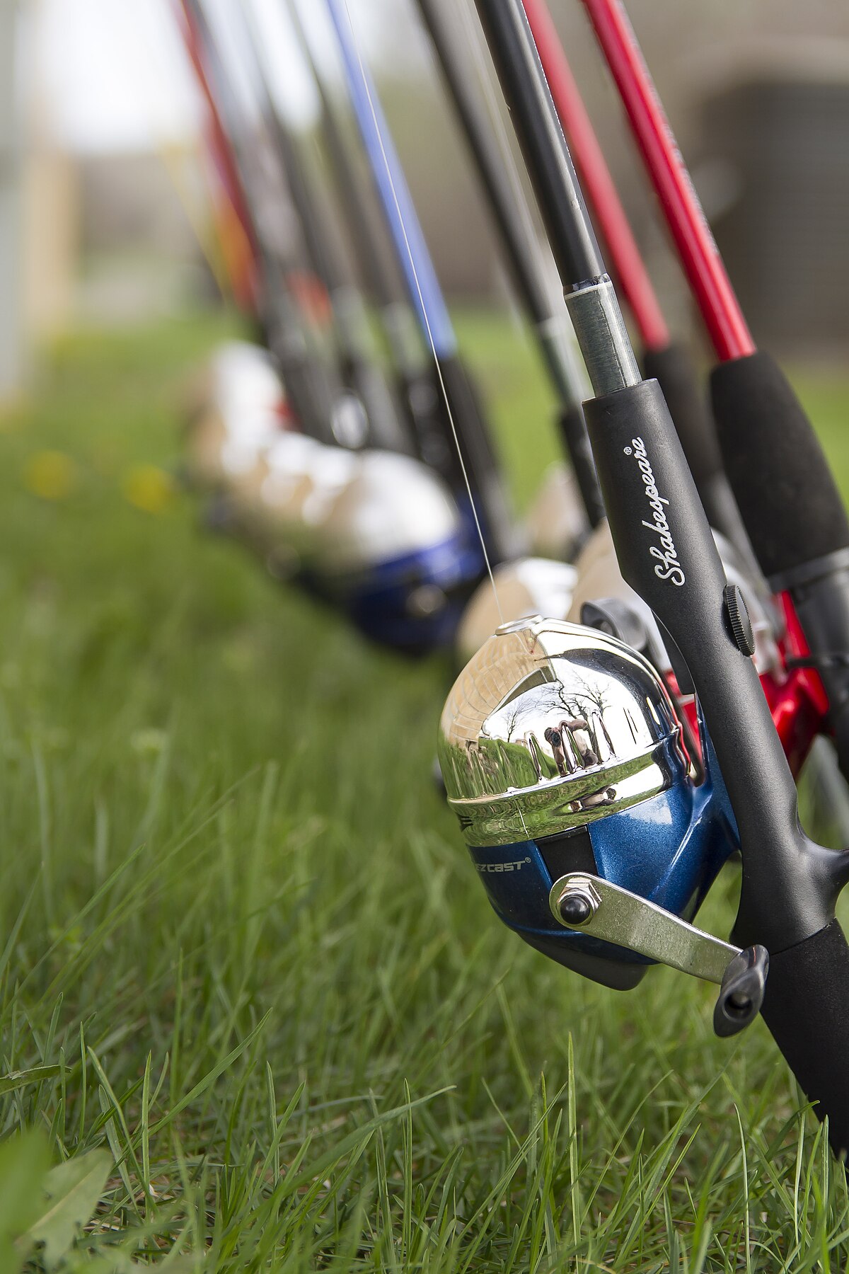 BEMIDJI, MN - 29 JUL 2019: Rack with Many Fishing Rods in Retail Store  Editorial Stock Photo - Image of fish, line: 154643043
