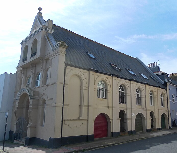 File:Former Congregational Chapel, Sudeley Place, Kemptown, Brighton (April 2013) (3).JPG