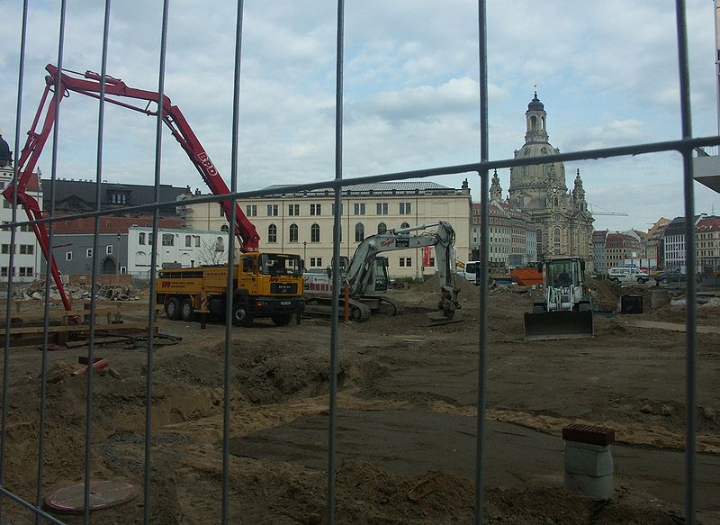 File:Frauenkirche Dresden2009.jpg