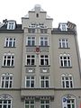 Georgenstraße 121; Mietshaus, deutsche Renaissance, mit Flacherker, zwei malerischen Giebeln und Stuckdekor, um 1900. This is a picture of the Bavarian Baudenkmal (cultural heritage monument) with the ID D-1-62-000-2118 (Wikidata)