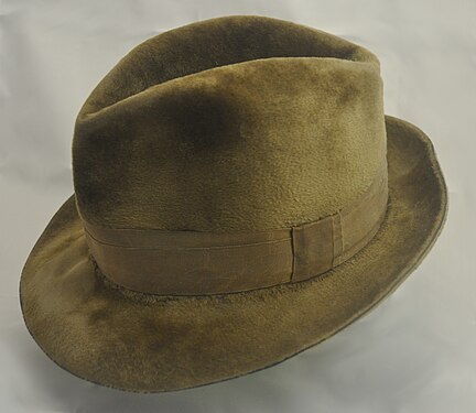 Well used "Hückel Superior Velour" fedora from 1930's