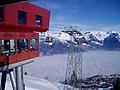 English: Cableway in Haute-Nendaz, canton Valais Deutsch: Gondelbahn oberhalb Haute-Nendaz, Kanton Wallis