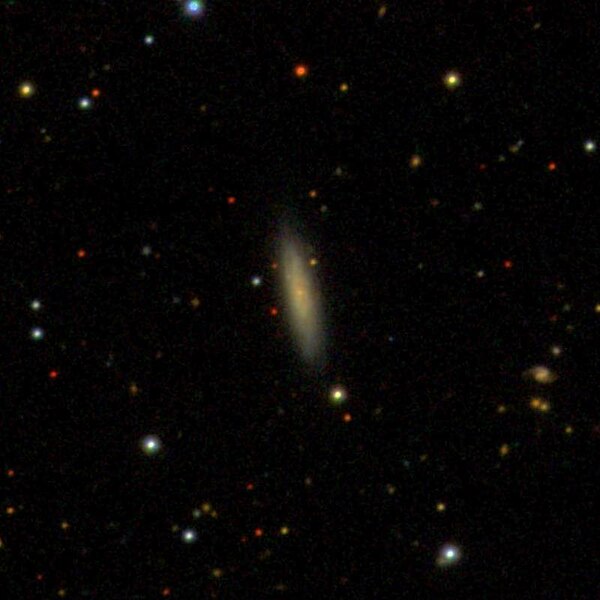 File:IC525 - SDSS DR14.jpg