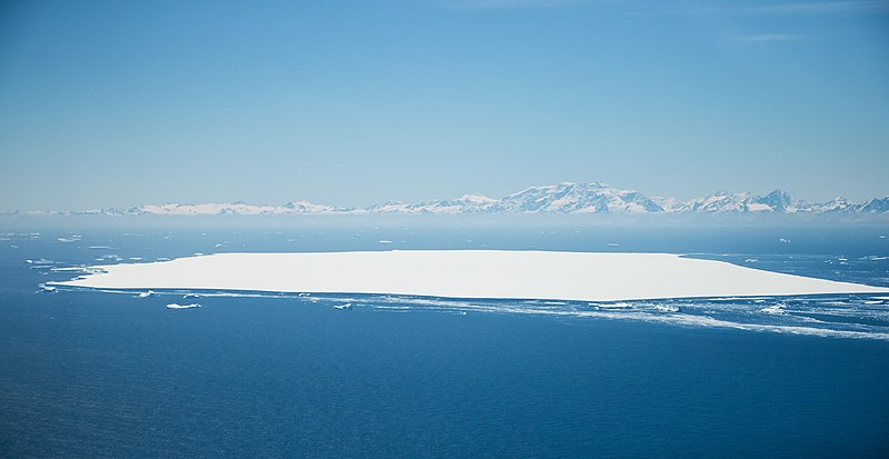 File:Iceberg A-68(a) MOD 45167640.jpg