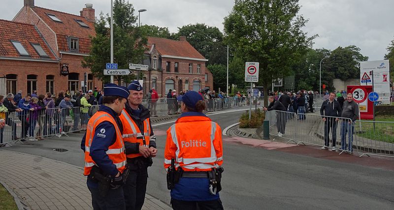 File:Ieper - Tour de France, étape 5, 9 juillet 2014, départ (C67).JPG