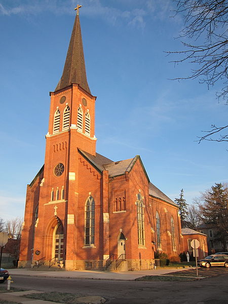 File:Immaculate Conception, Kenton, OH, exterior.jpg