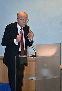 Koen Lenaerts, președintele Curții Europene de Justiție (23810013555) .jpg