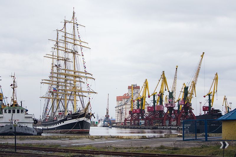 File:Kruzenshtern returned to Kaliningrad (2016-11-04) 06.jpg