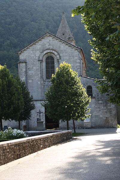 File:Léoncel Abbey 7.JPG