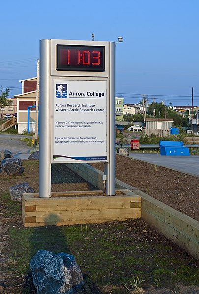 File:Late on an Inuvik summer evening.jpg