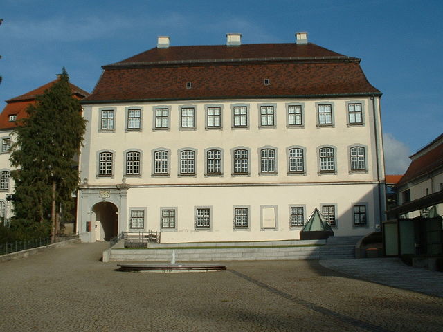 Großlaupheim Castle