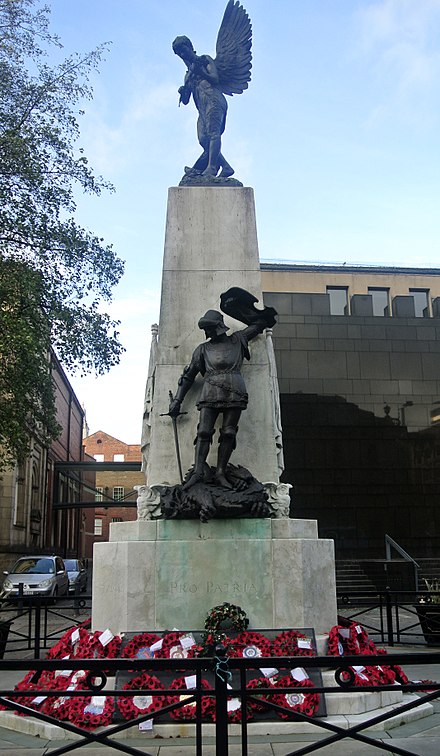 Leeds war memorial