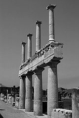 Pompeus Forum