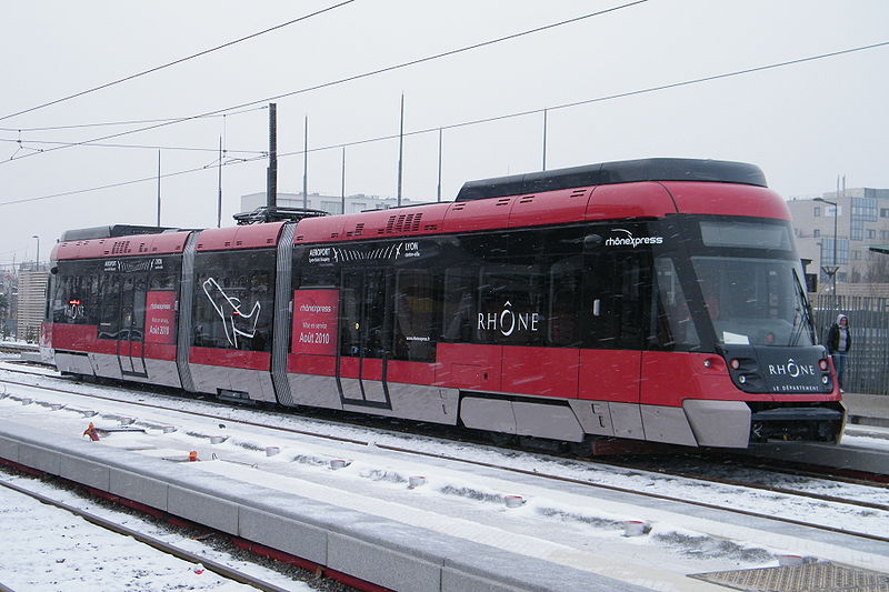 File:Ligne Rhonexpress rame vaulx la soie essai Fevrier 2010.JPG