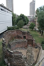 Mur de Londres - Monkwell Square 20140807-01.JPG