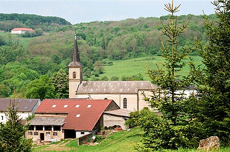 Manderen, the village church