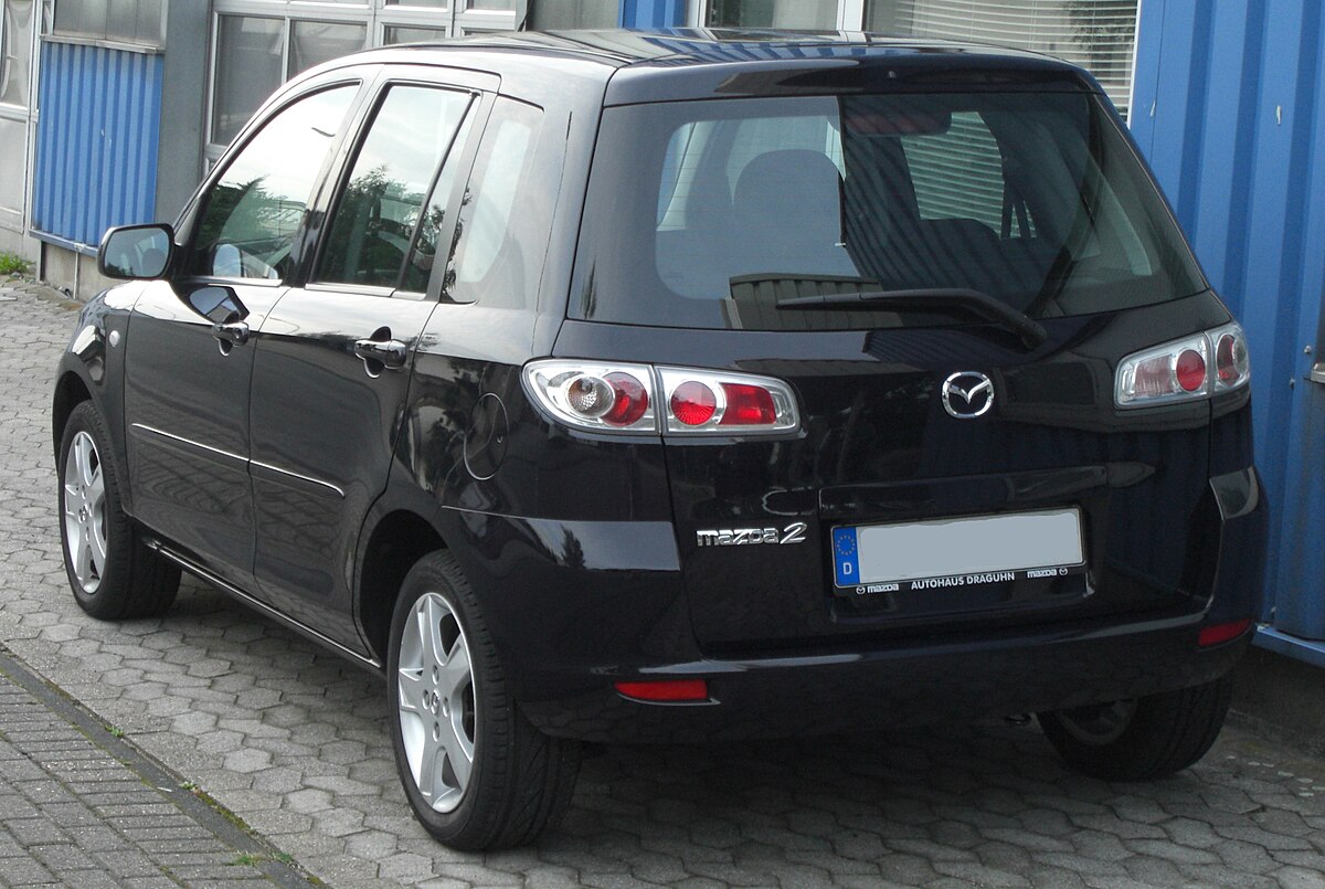 PlikMazda 2 I.Gen. rear.jpg Wikipedia, wolna encyklopedia