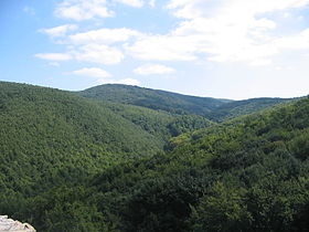 Vistas a la montaña desde el castillo de Mare[hu], condado de Baranya.