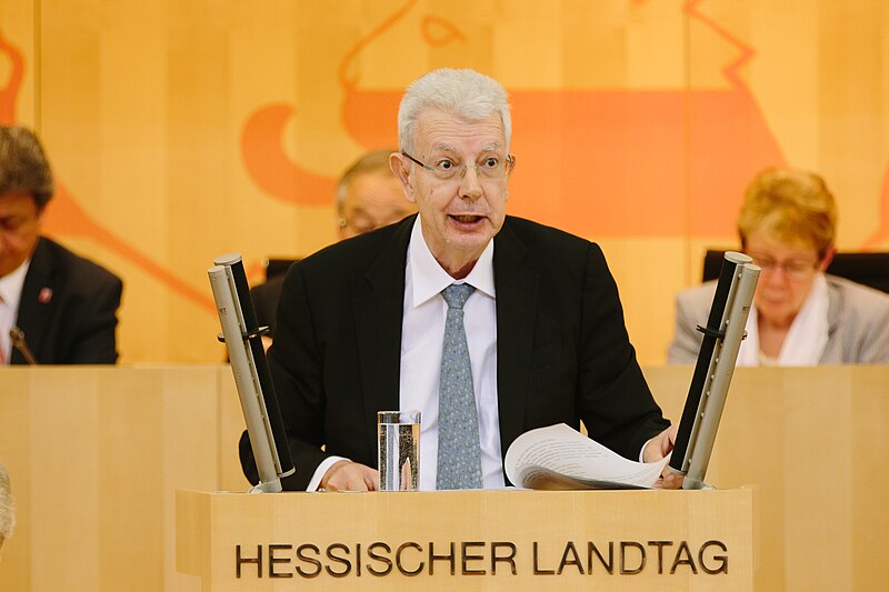 File:Michael ronellenfitsch.jpg