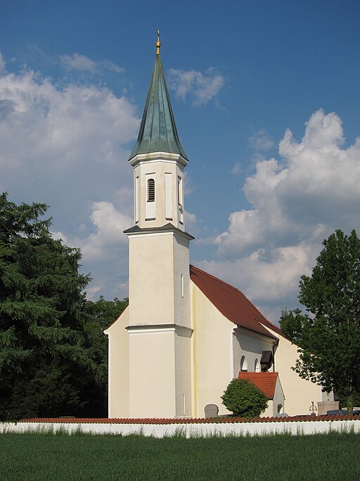 NeukirchenKirche Kirchseeon-01