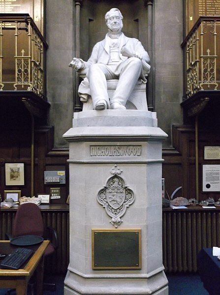 File:Nicholas Wood statue in the Wood Memorial Hall (07).JPG