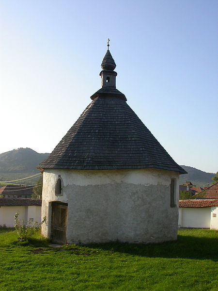 File:Odorheiu Secuiesc Capela (2).jpg