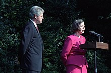 Photograph of President William J. Clinton at a Ceremony Introducing Kristine Gebbie as the First Federal AIDS (Acquired Immunodeficiency Syndrome) Coordinator - NARA - 2569233.jpg