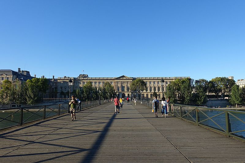 File:Pont des Arts @ Seine @ Paris (29185317345).jpg