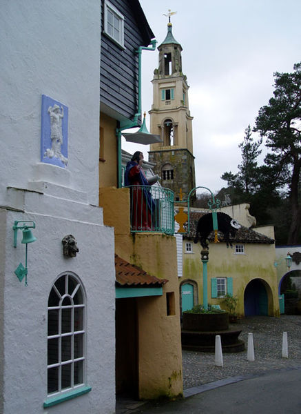 File:Portmeirion 02334.jpg